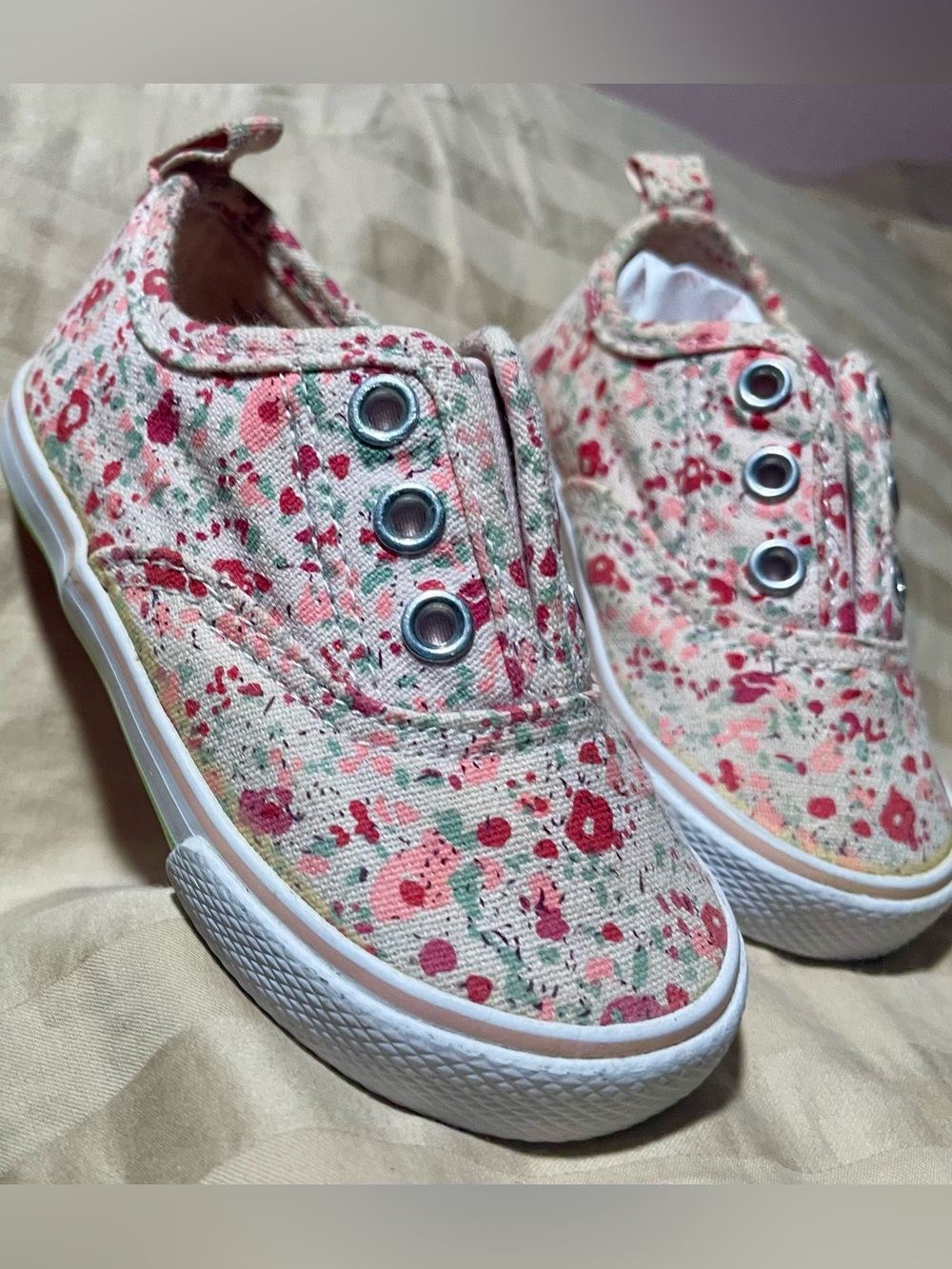 Toddler floral sneakers